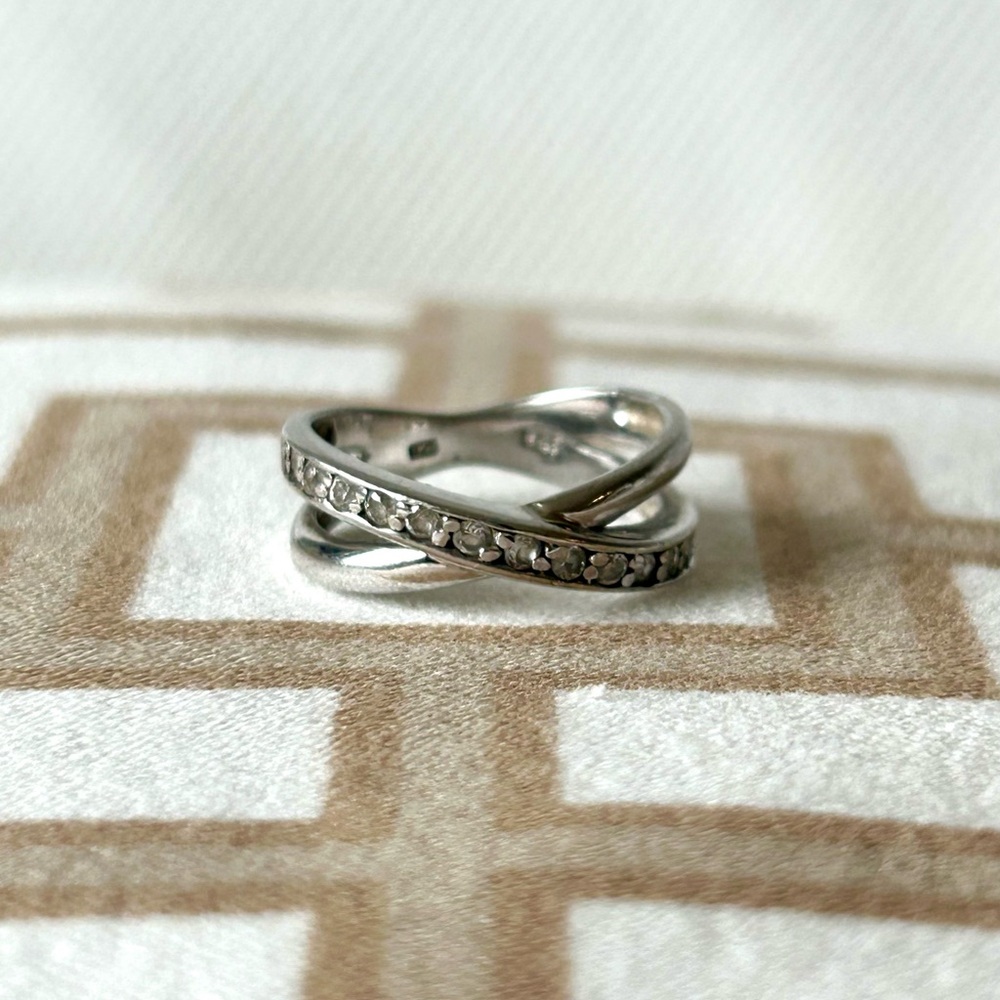 Elegant 925 Silver Pave Crossover Ring - Crisscross Highway Ring